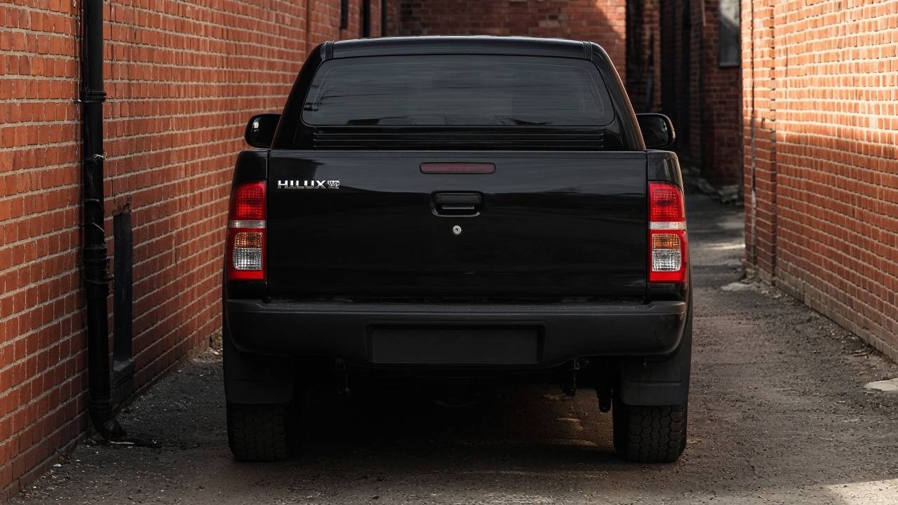 تویوتا هایلوکس SR5 GLXS 2.7 L
